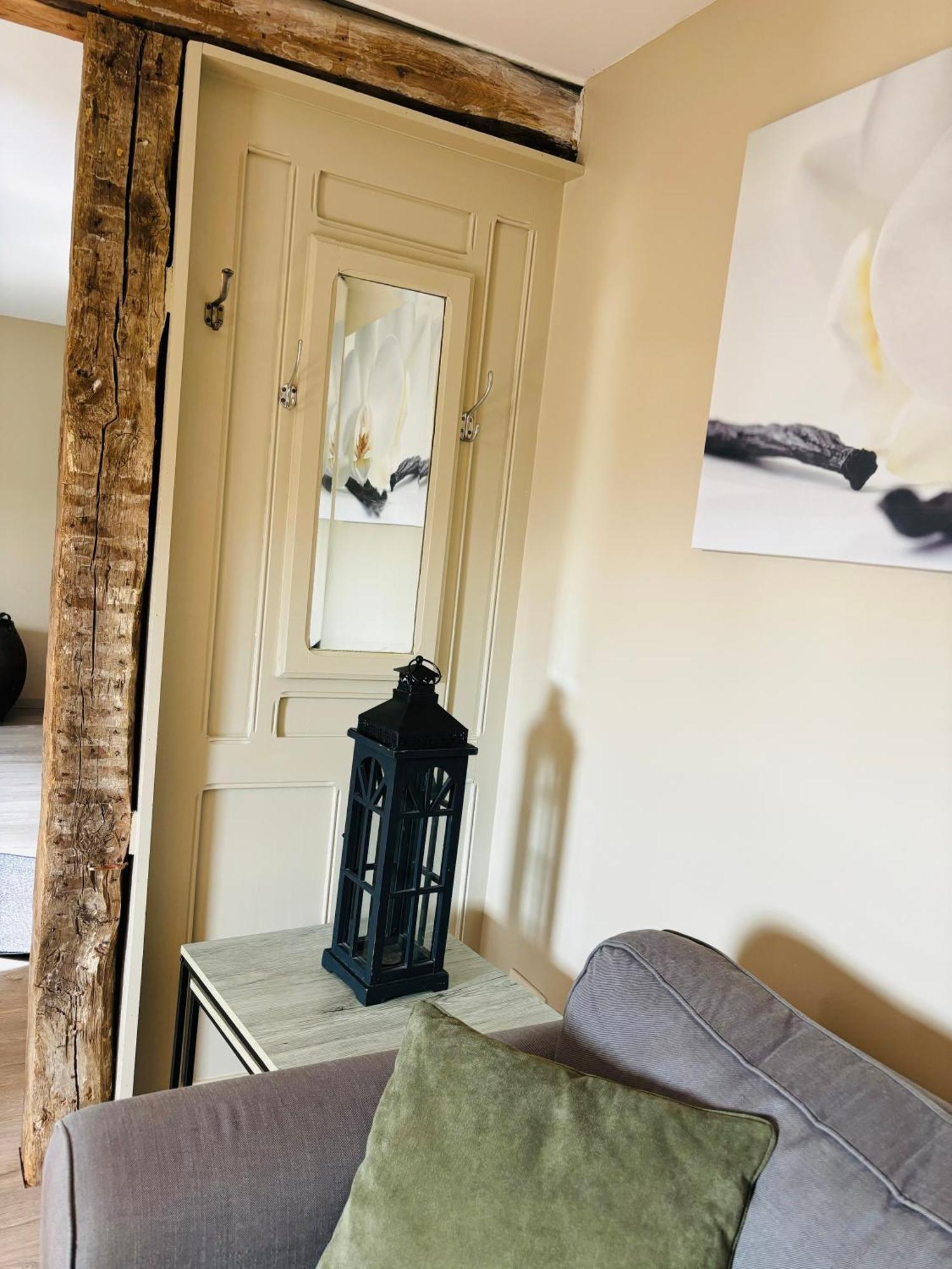 Le Gite Du Faubourg Sautour Экстерьер фото
